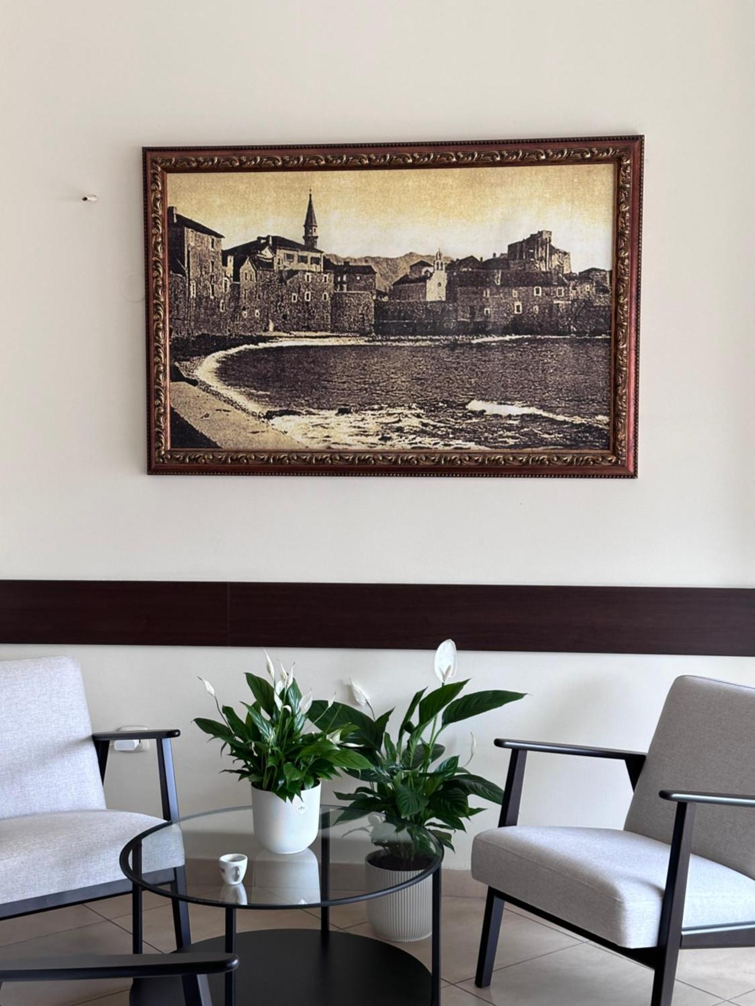בודווה Lucic Rooms & Suites מראה חיצוני תמונה